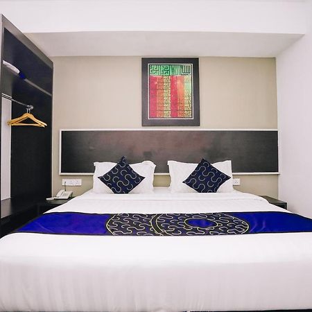 קואלה לומפור Greystone Midaris Hotel מראה חיצוני תמונה